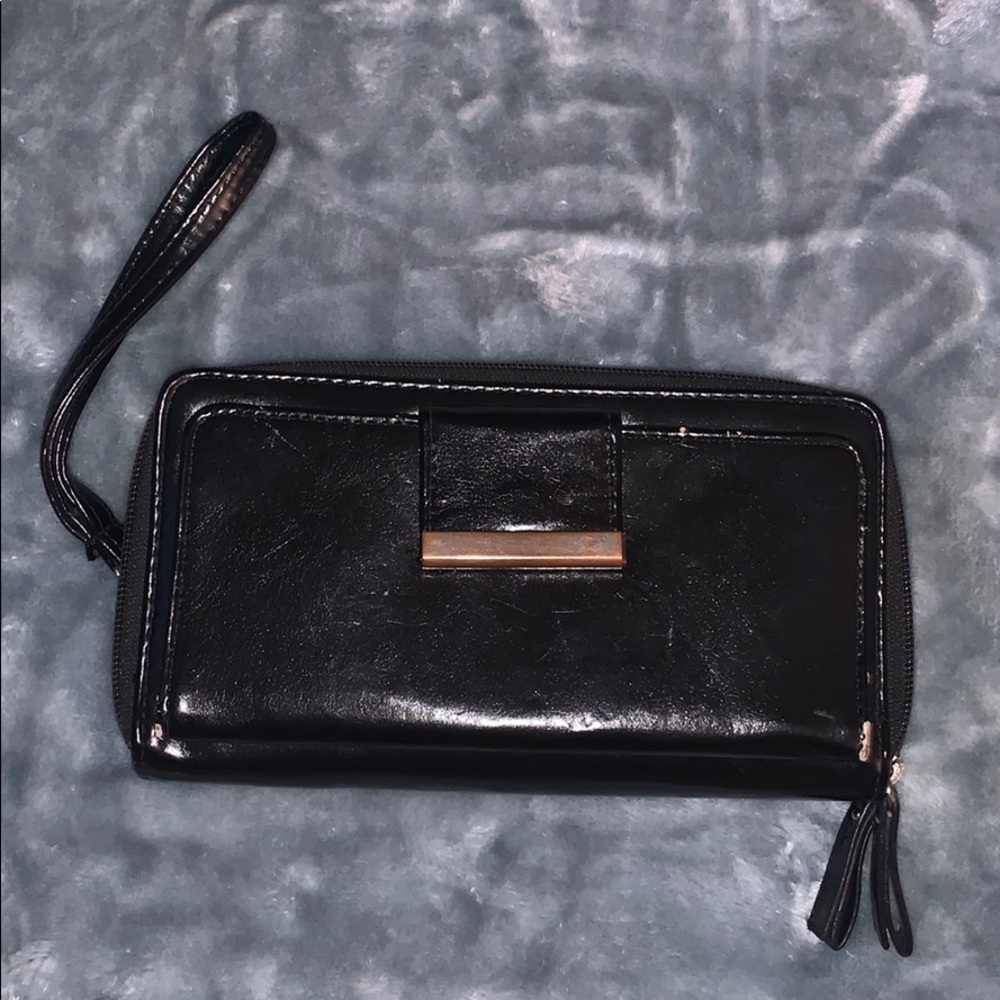 Black wallet